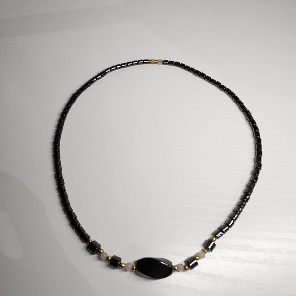 Hematite Necklace - Picture 2 of 4